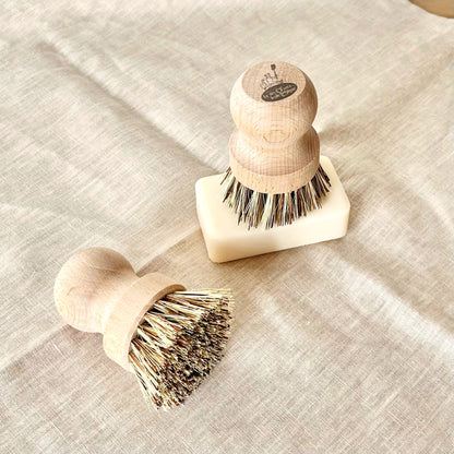 Brosse casserole - Bois de hêtre et fibres naturelles