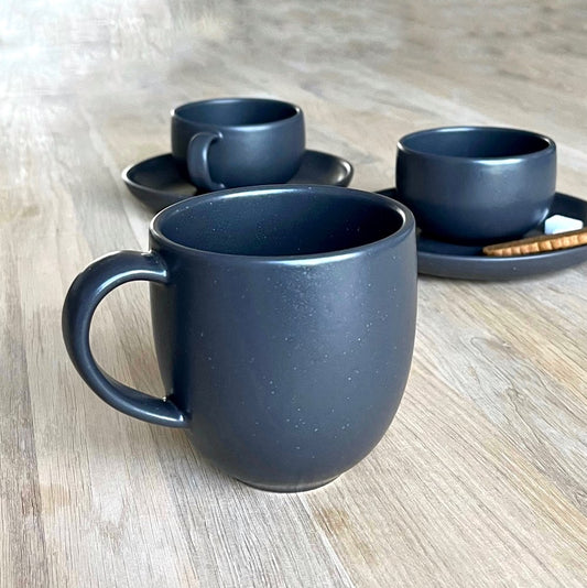 Tasse "Omi" Noir - Grès fin