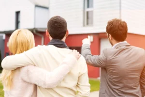 Vente en nue-propriété : une solution immobilière innovante pour les seniors et retraités